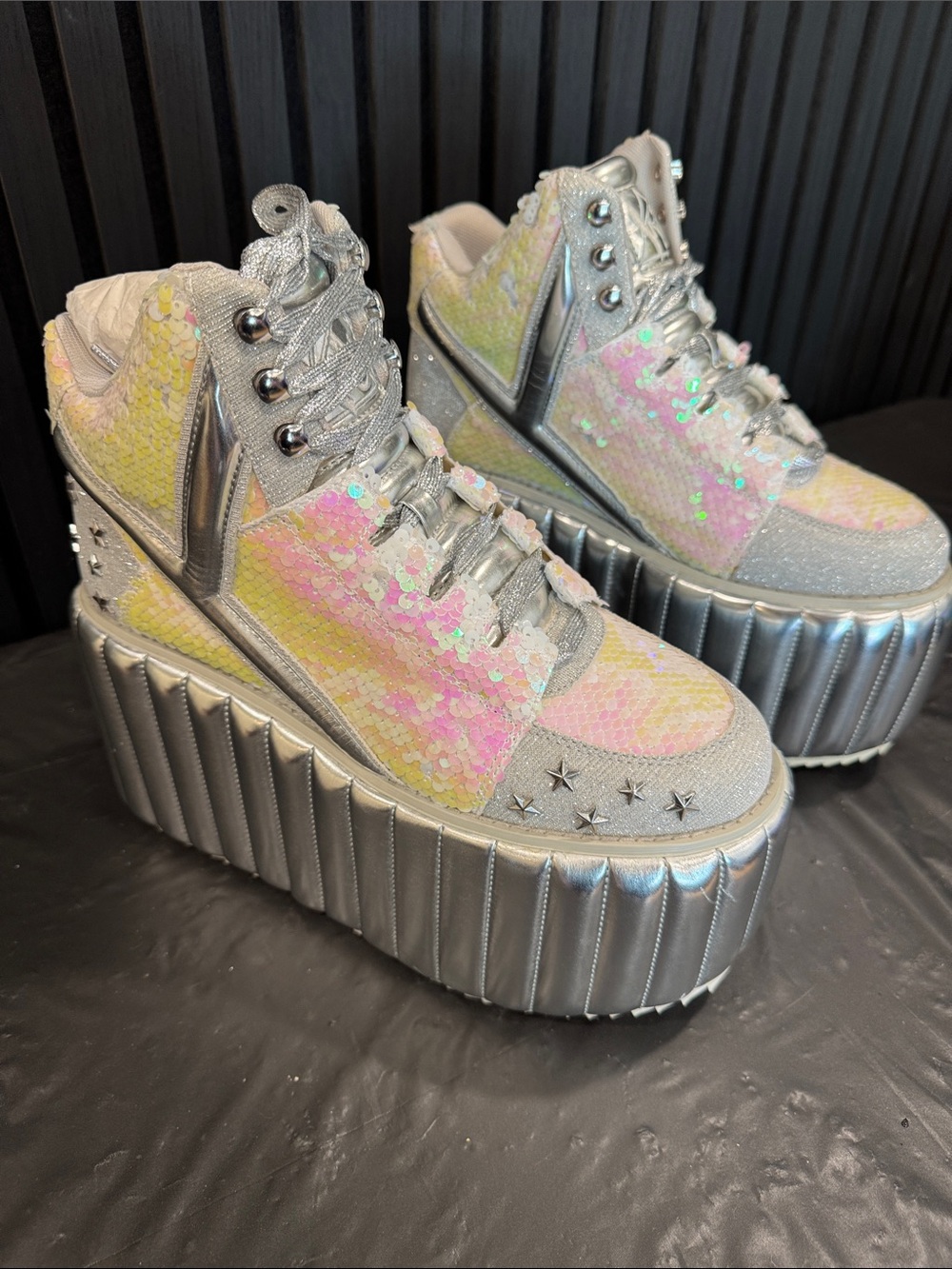 YRU Qozmo Iridescent Sequin Platform Sneakers